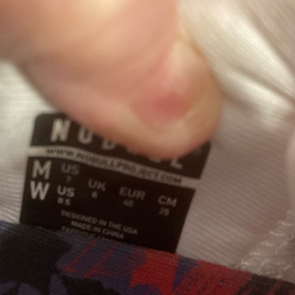 NWOT NOBULL Shoes - Picture 9 of 9